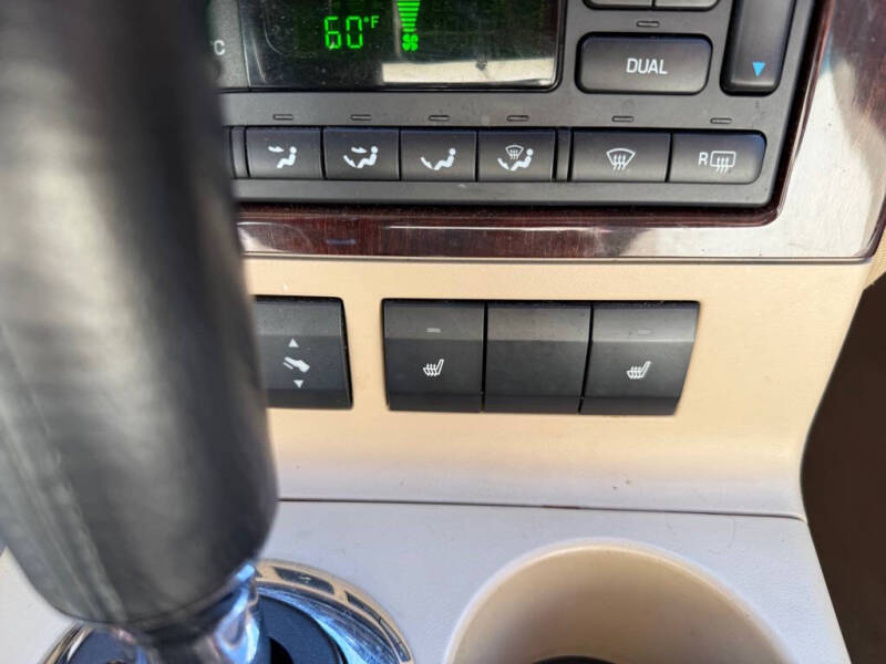 2006 Ford Explorer Limited