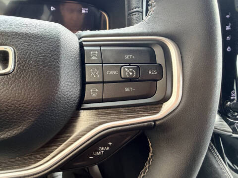 2023 Jeep Wagoneer L Series III