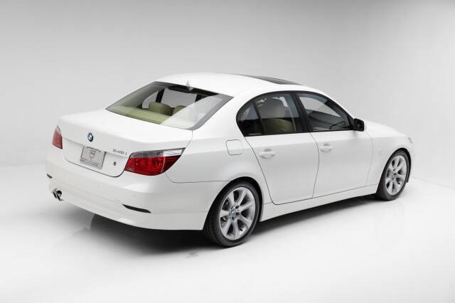 2004 BMW 5 Series 545i