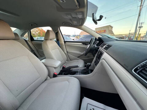 2016 Volkswagen Passat 1.8T S