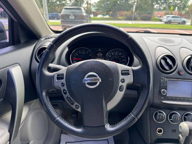 2012 Nissan Rogue SV w/SL Package