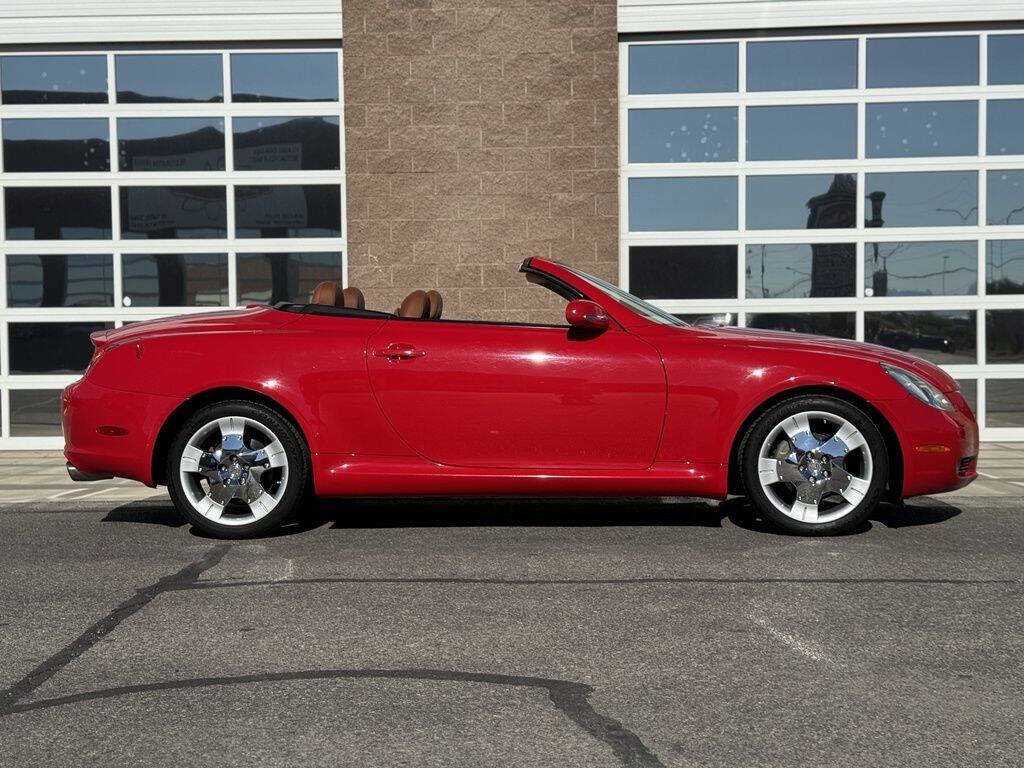 2004 Lexus SC 430 3