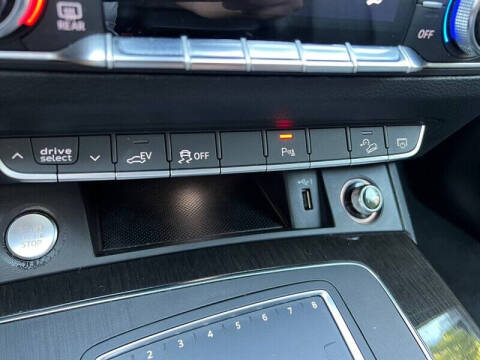 2020 Audi Q5 e quattro Premium 55 TFSI