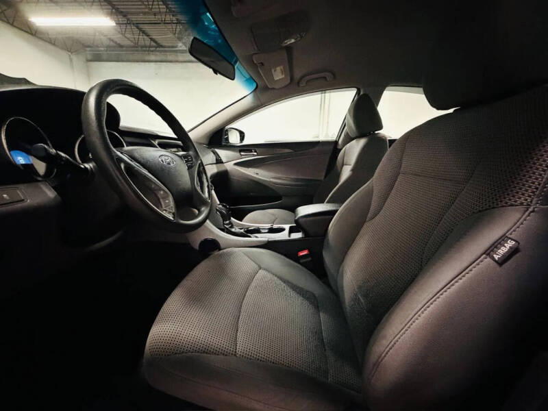 2011 Hyundai Sonata GLS