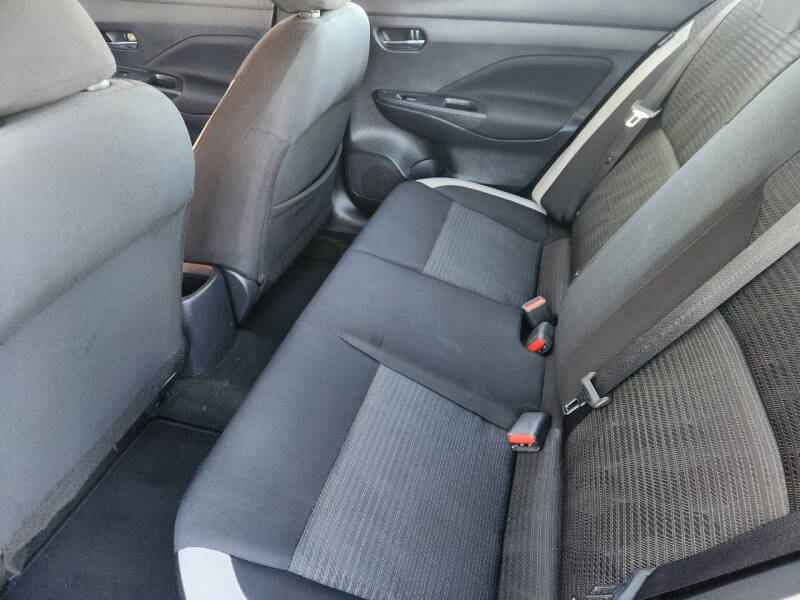 2021 Nissan Versa SV