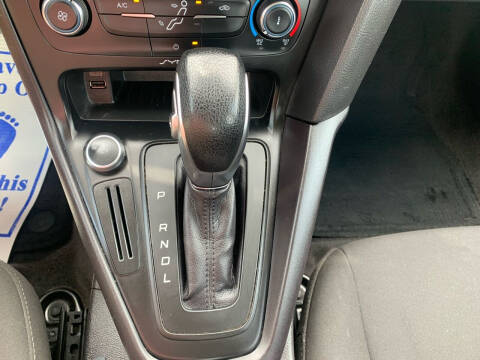 2017 Ford Focus SE