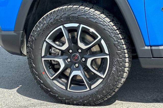 2025 Jeep Compass Trailhawk