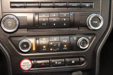 2017 Ford Mustang V6