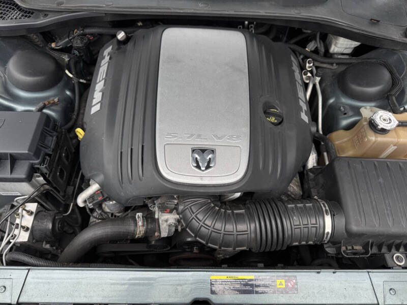 2005 Dodge Magnum RT