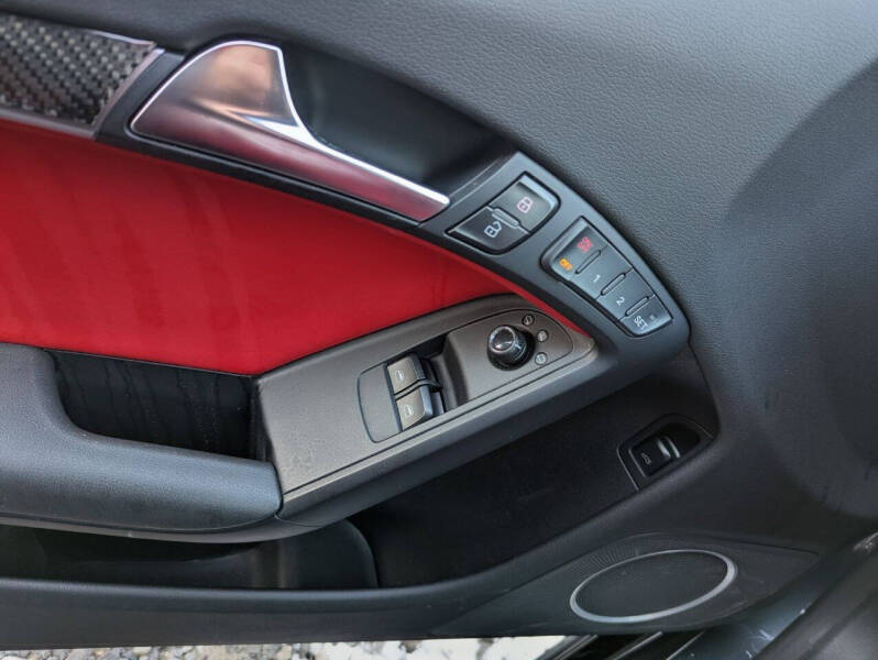 2009 Audi S5 quattro