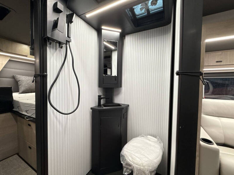 2025 Mercedes-Benz Sprinter 4500