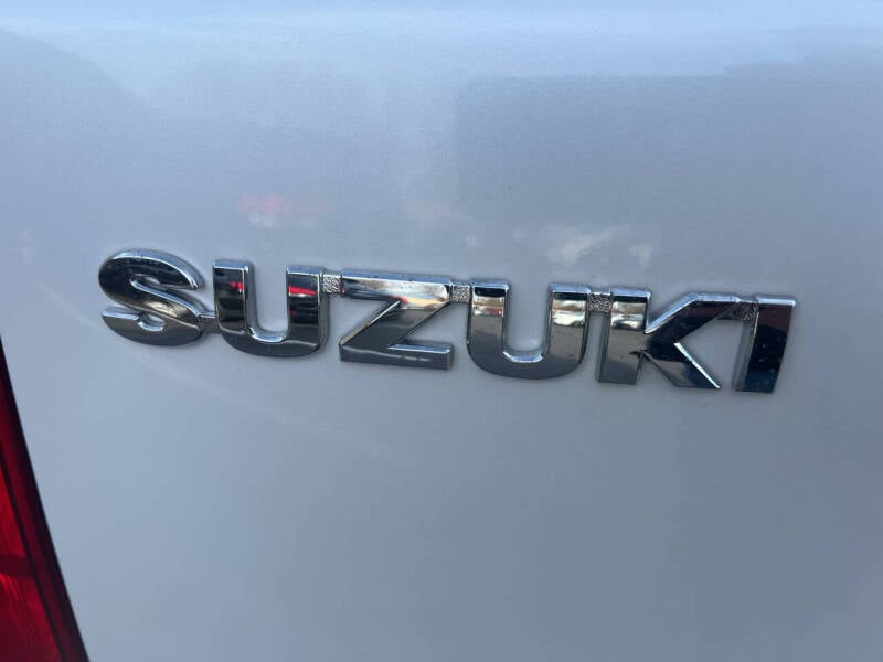 2008 Suzuki XL7 Base photo 28