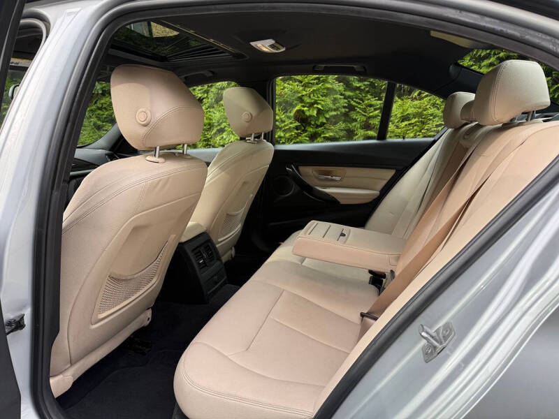 2015 BMW 3 Series 328i xDrive