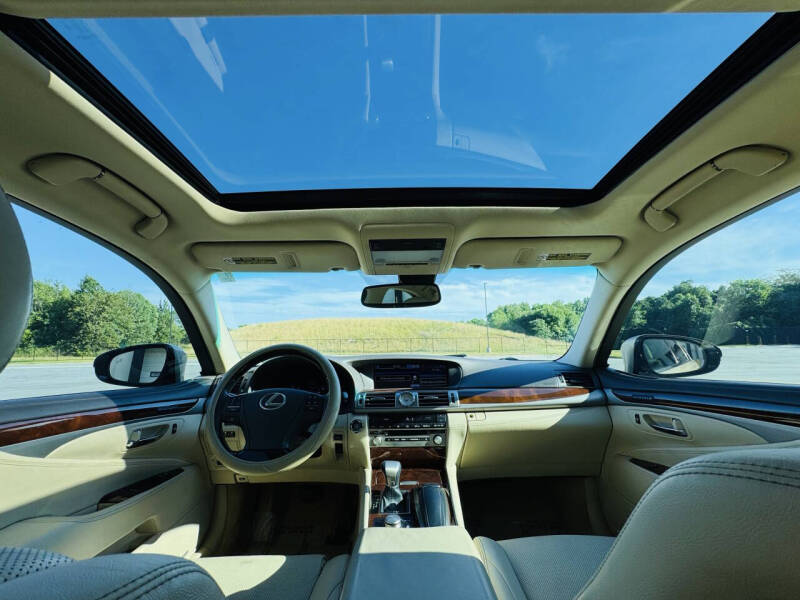 2013 Lexus LS 460