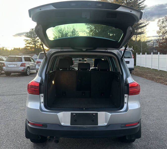 2017 Volkswagen Tiguan 2.0T Wolfsburg Edition 4Motion