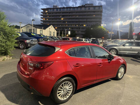 2015 Mazda MAZDA3 i Touring