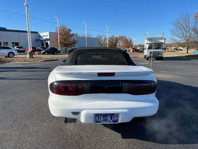 1995 Pontiac Firebird 13