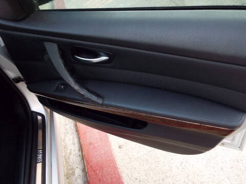 2009 BMW 3 Series 328i