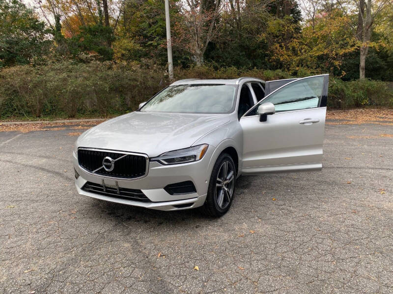 2018 Volvo XC60 T5 Momentum