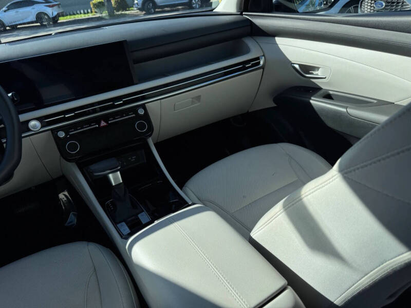 2025 Hyundai Tucson SEL