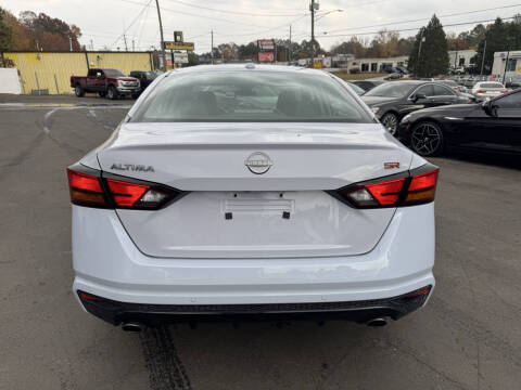 2024 Nissan Altima 2.5 SR