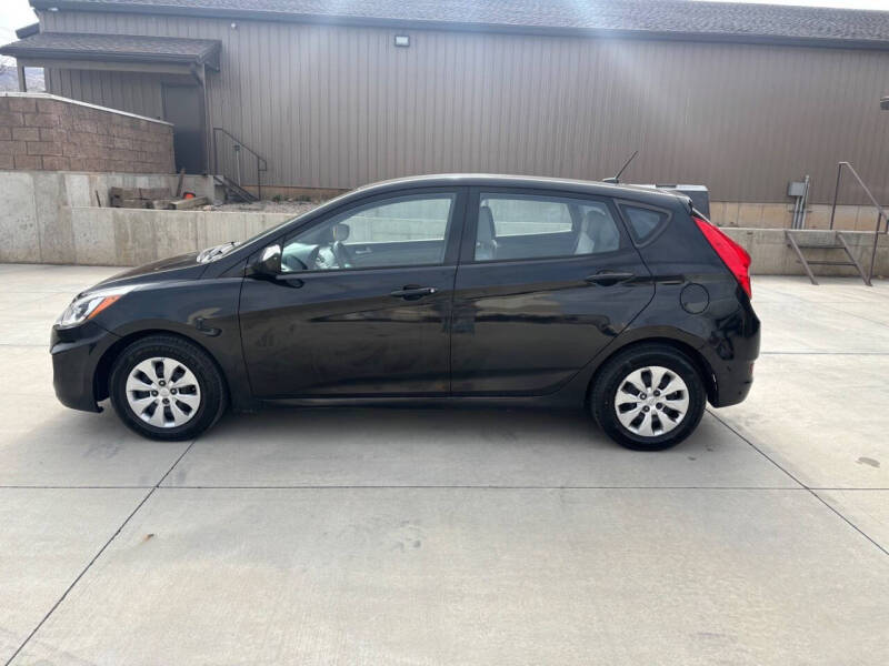 2016 Hyundai Accent SE