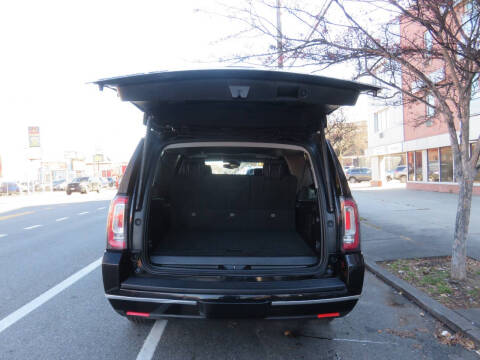 2019 GMC Yukon XL SLT