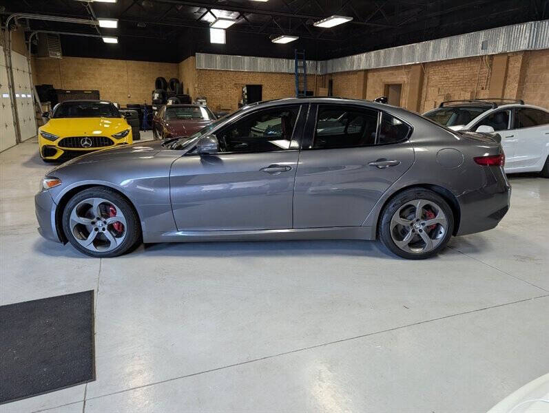 2017 Alfa Romeo Giulia Ti