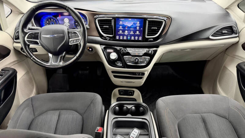 2019 Chrysler Pacifica Touring Plus