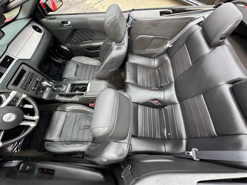 2013 Ford Mustang V6