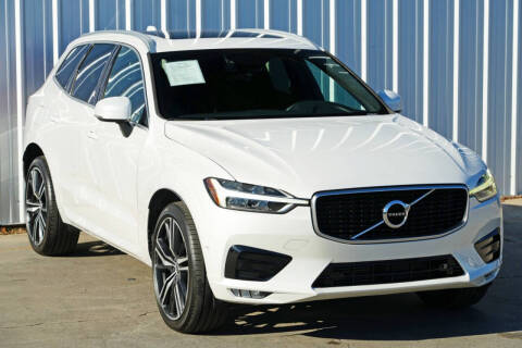 2019 Volvo XC60 T5 R-Design