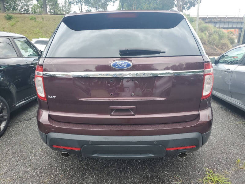 2011 Ford Explorer XLT