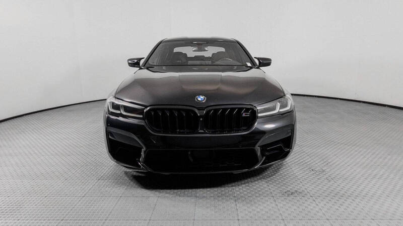 2022 BMW M5