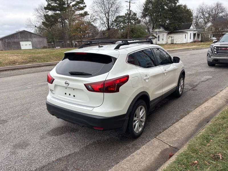 2017 Nissan Rogue Sport S