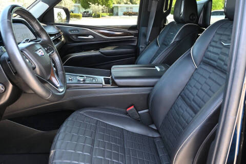 2022 Cadillac Escalade Premium Luxury Platinum