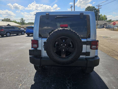 2012 Jeep Wrangler Unlimited Arctic