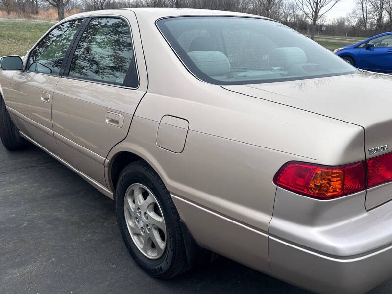 2000 Toyota Camry LE