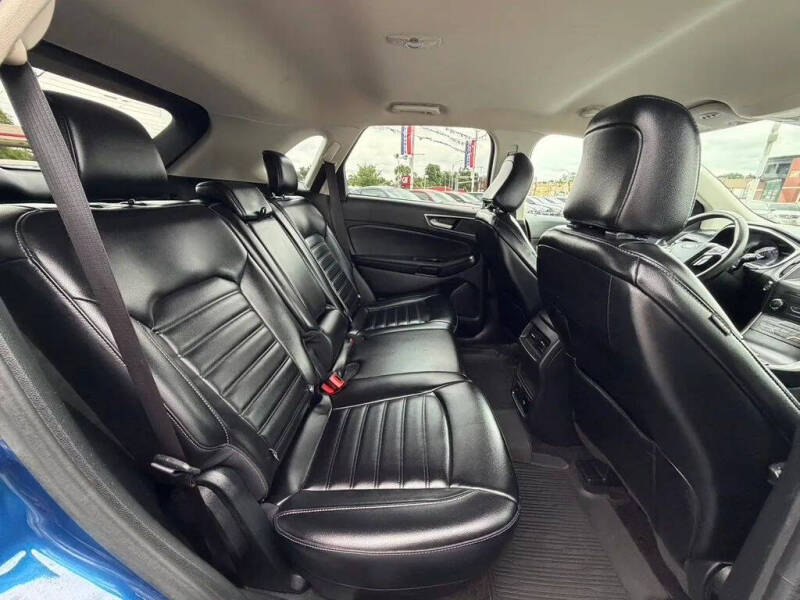 2020 Ford Edge