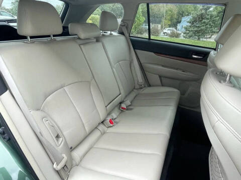 2013 Subaru Outback 2.5i Limited