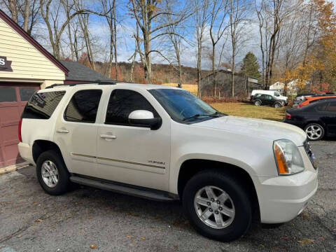 2011 GMC Yukon SLT