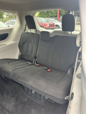 2019 Chrysler Pacifica Touring Plus