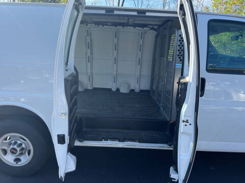 2019 GMC Savana 2500