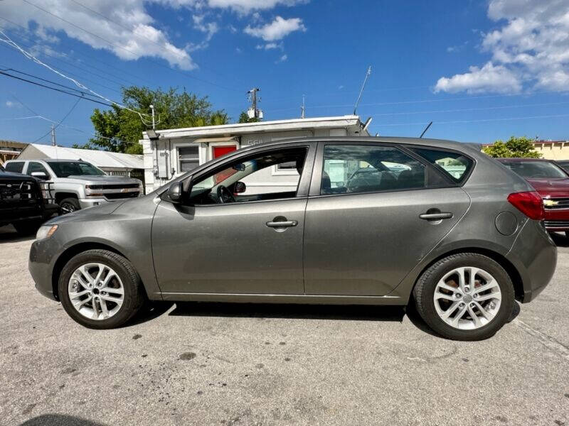 2012 Kia Forte5  - $8,995