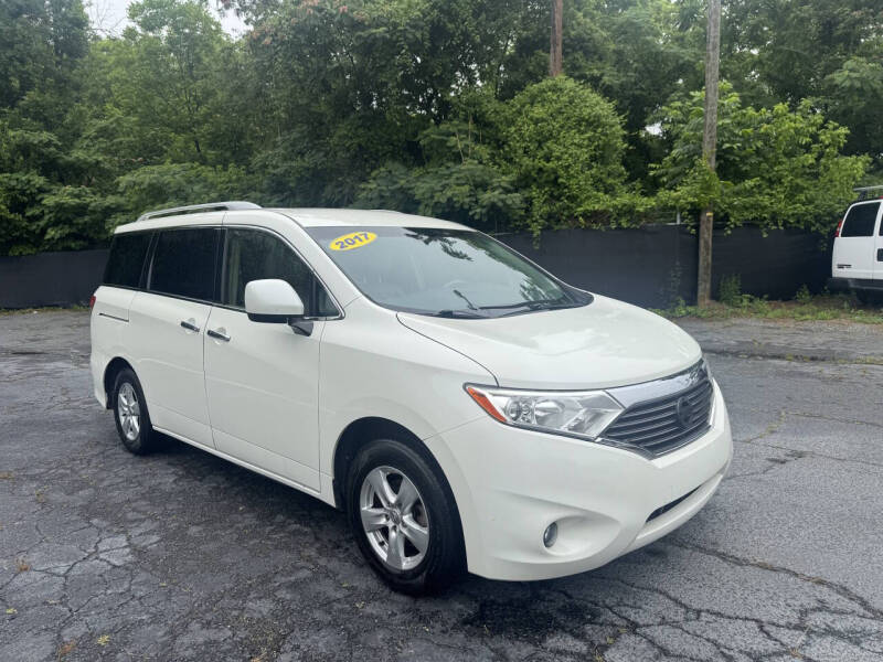 2017 Nissan Quest SV