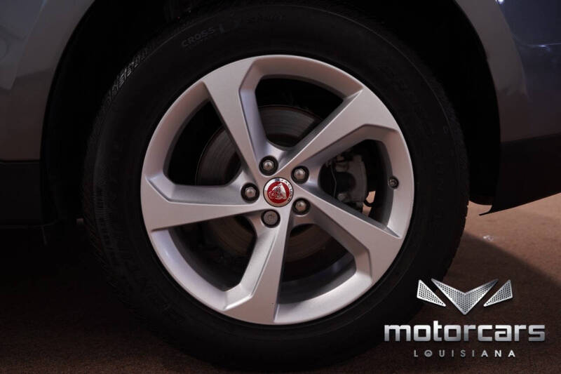 2018 Jaguar F-PACE 25t Premium