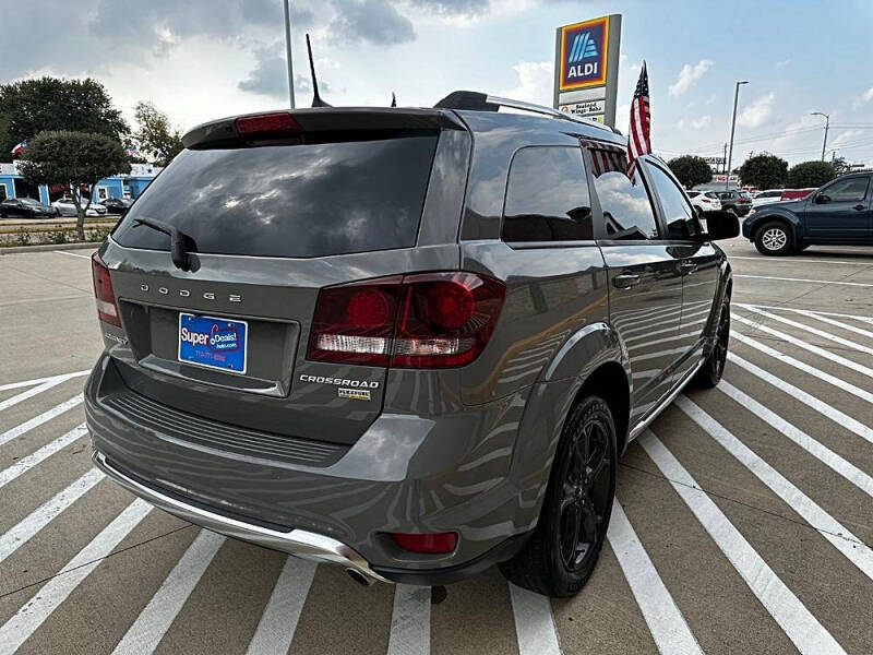 2019 Dodge Journey Crossroad