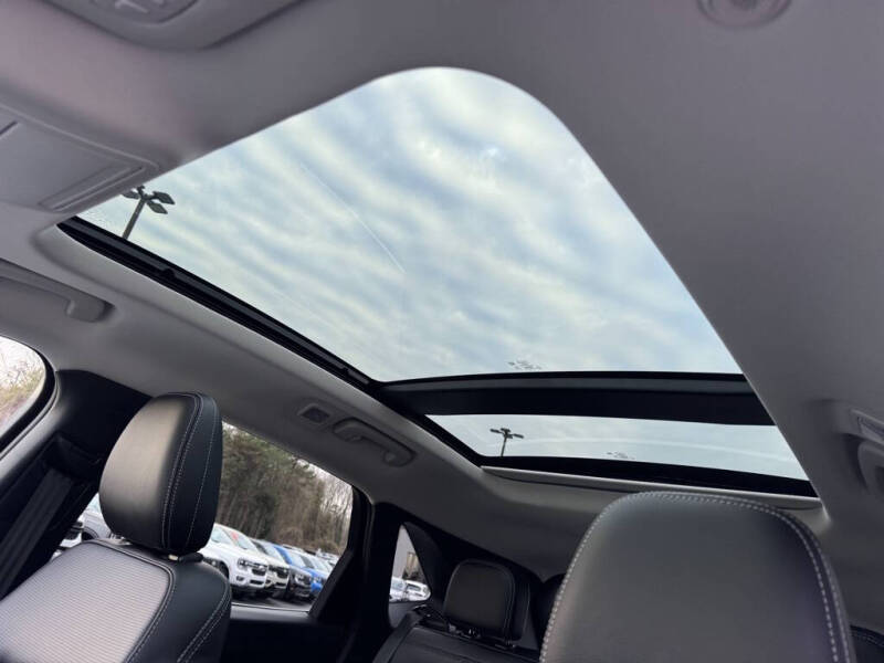 2026 Ford Escape Hybrid Platinum