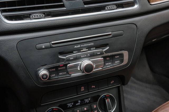 2017 Audi Q3 2.0T quattro Premium Plus