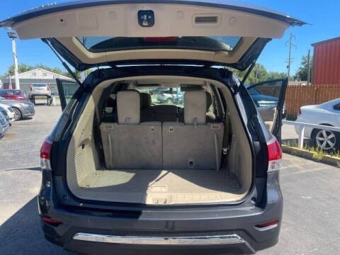 2013 Nissan Pathfinder S