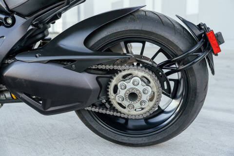 2011 Ducati Diavel